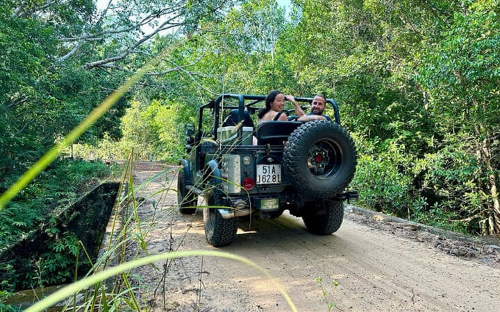 Jeep tour to Cu Chi