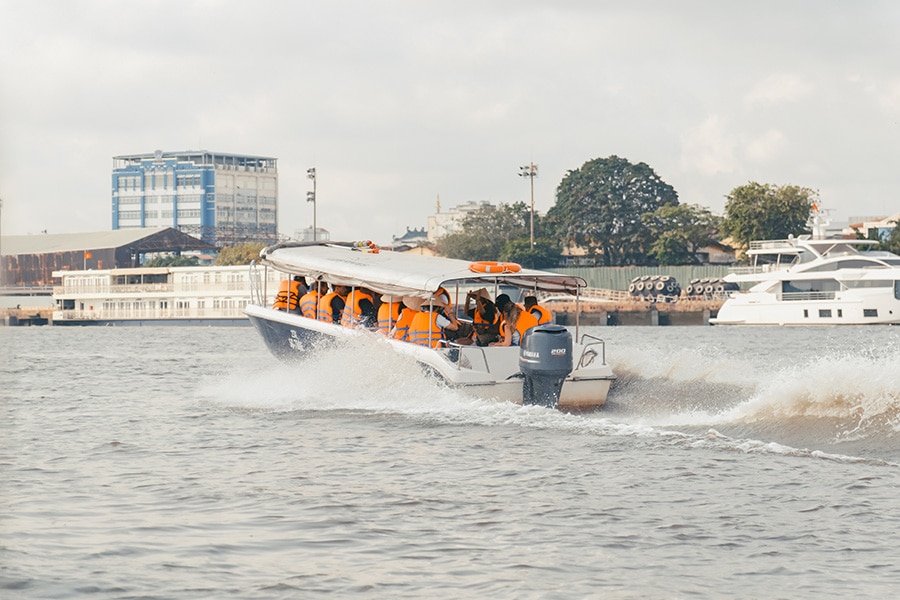 luxury saigon river tours by speedboat