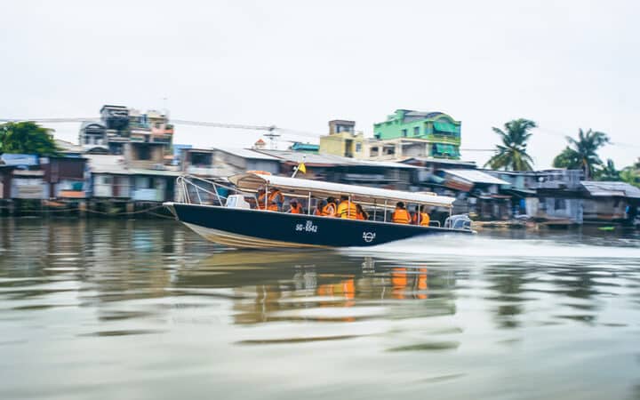 Les Rives boat