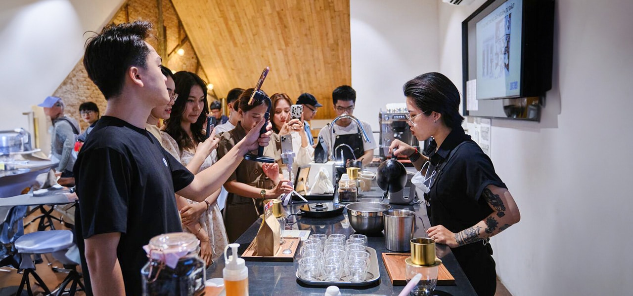 Cu Chi Tunnels & Coffee Culture Tour