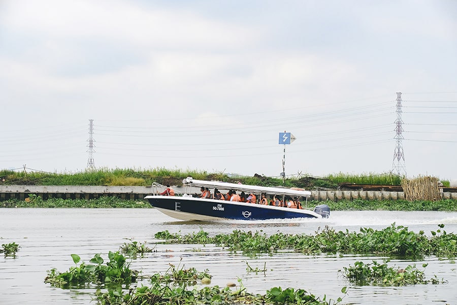 Les Rives Speedboat to Cu Chi